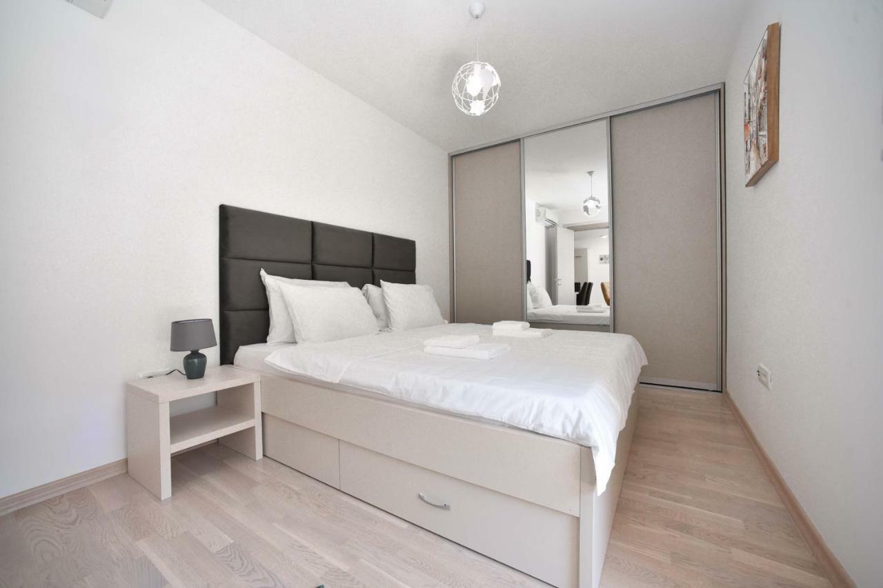Luxury Fontana Apartments Budva Dış mekan fotoğraf